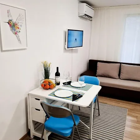 Апартамент Aloha *