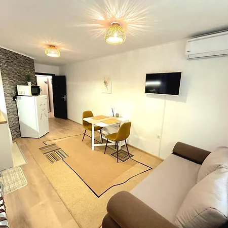 Апартамент Aloha *